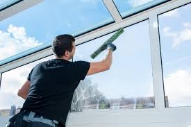 Sparkling Clean Windows with STAR Window Solutions – Professional Window Cleaning in Texas